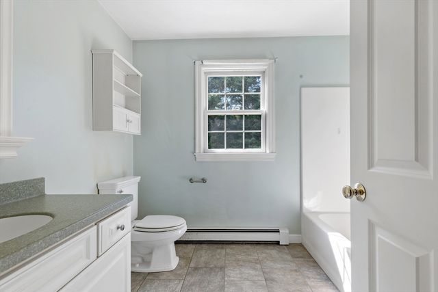 13 Arrowhead Path, Halifax, MA 02338