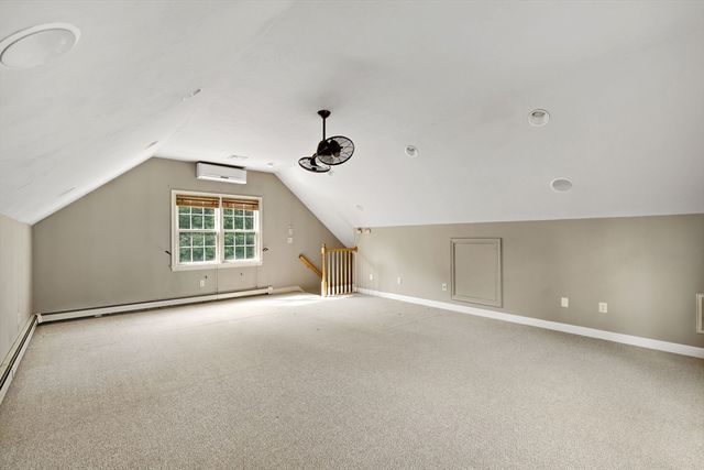 13 Arrowhead Path, Halifax, MA 02338