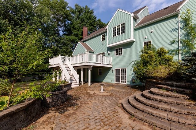13 Arrowhead Path, Halifax, MA 02338