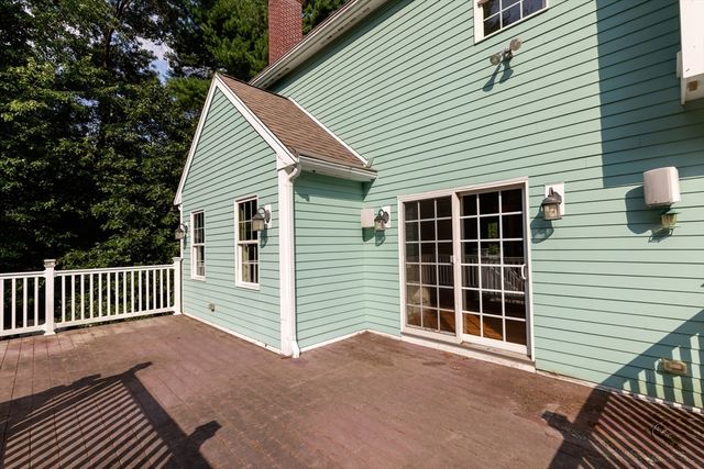 13 Arrowhead Path, Halifax, MA 02338