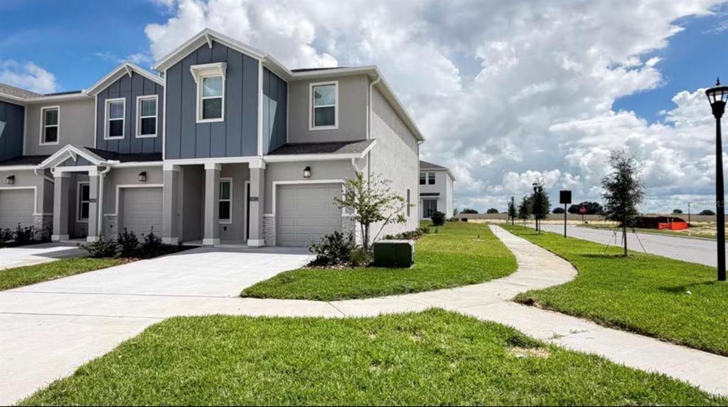 5852 ENERGY WAY, Clermont, FL 34714