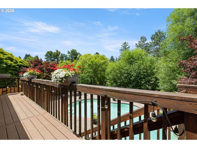 14855 Sw CHARDONNAY Ave, Portland, OR 97224