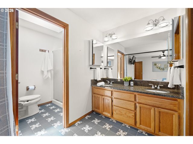 14855 Sw CHARDONNAY Ave, Portland, OR 97224