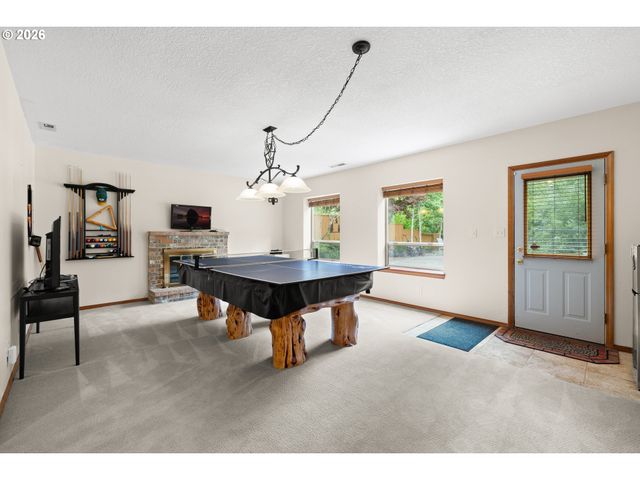 14855 Sw CHARDONNAY Ave, Portland, OR 97224