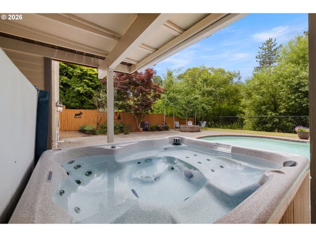 14855 Sw CHARDONNAY Ave, Portland, OR 97224