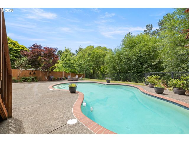 14855 Sw CHARDONNAY Ave, Portland, OR 97224