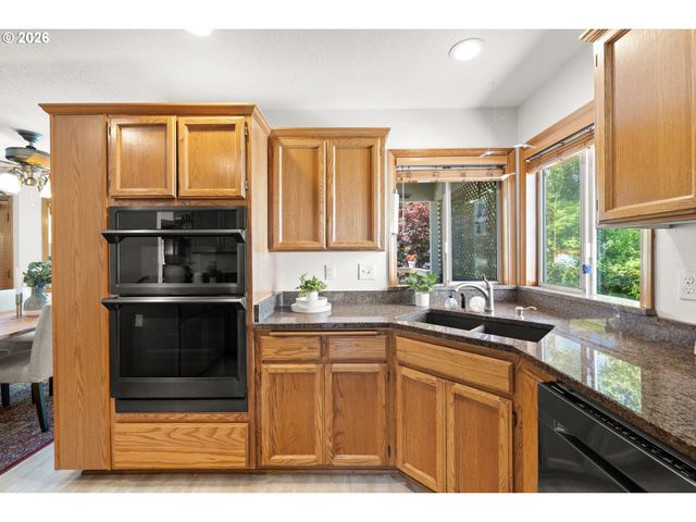 14855 Sw CHARDONNAY Ave, Portland, OR 97224