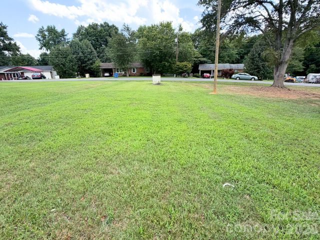 2109 Fernwood Drive, Shelby, NC 28152