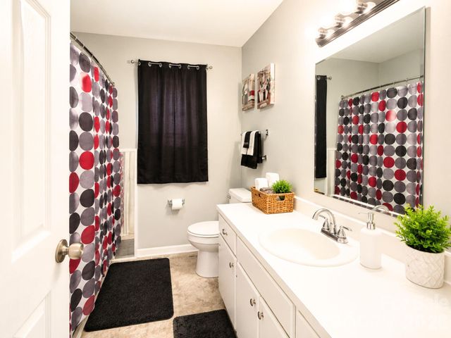 2109 Fernwood Drive, Shelby, NC 28152