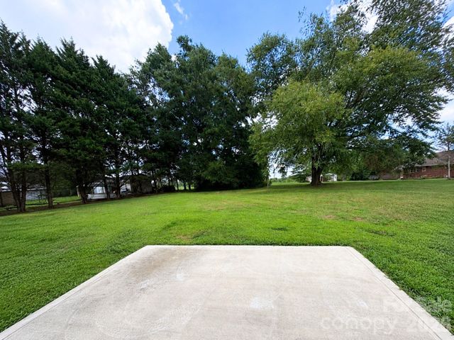 2109 Fernwood Drive, Shelby, NC 28152