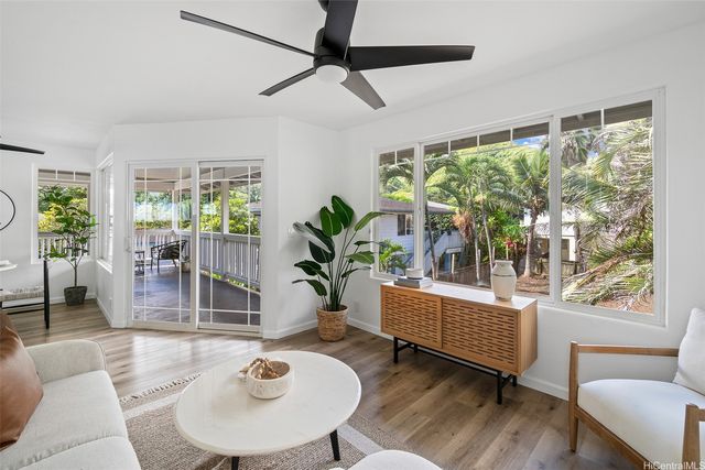 54-74 Kamehameha Highway B, Hauula, HI 96717