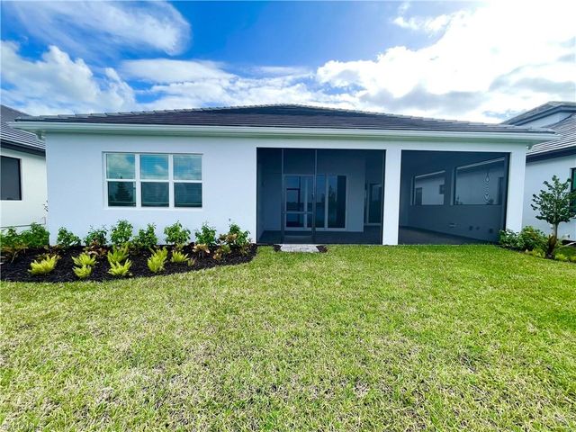 4013 Perseus ST, Naples, FL 34120