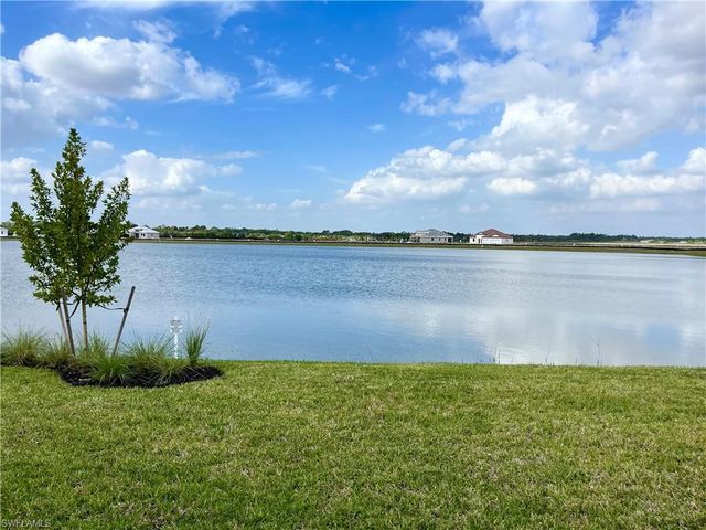 4013 Perseus ST, Naples, FL 34120