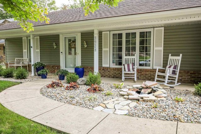 5924 Hallowell Place, Fort Wayne, IN 46815