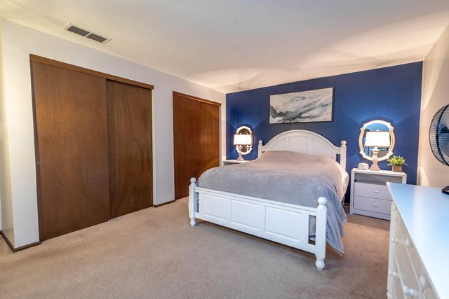 5924 Hallowell Place, Fort Wayne, IN 46815