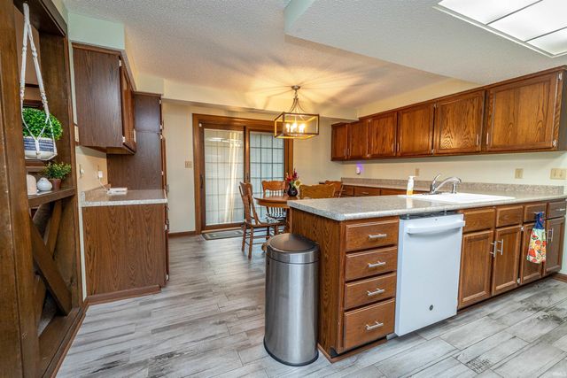 5924 Hallowell Place, Fort Wayne, IN 46815
