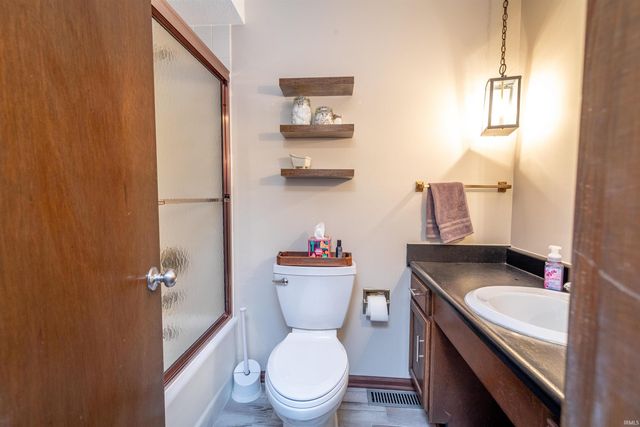 5924 Hallowell Place, Fort Wayne, IN 46815
