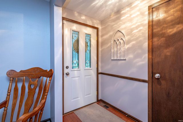 5924 Hallowell Place, Fort Wayne, IN 46815