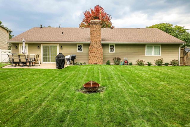 5924 Hallowell Place, Fort Wayne, IN 46815