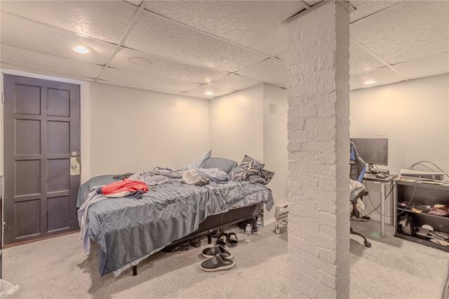 121 Sumner Ave, Forest Hills Boro, PA 15221