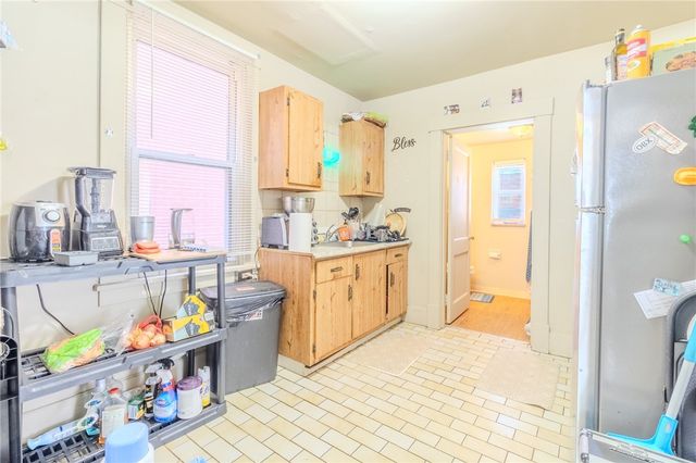 121 Sumner Ave, Forest Hills Boro, PA 15221