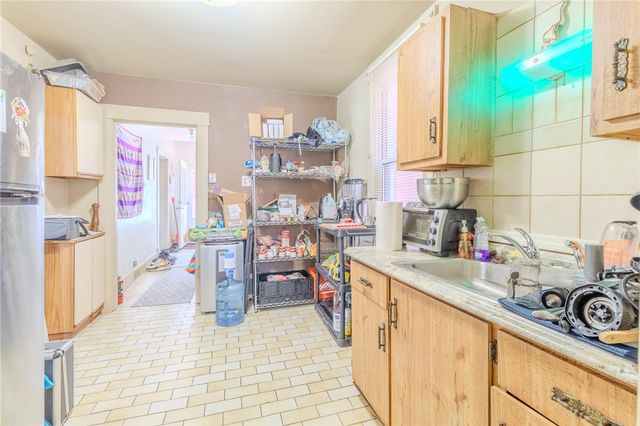 121 Sumner Ave, Forest Hills Boro, PA 15221