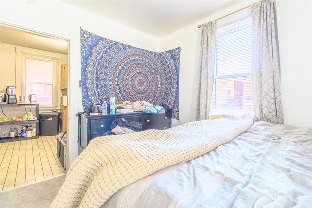 121 Sumner Ave, Forest Hills Boro, PA 15221