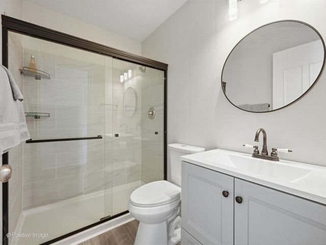 2821 Ashton Court, Westchester, IL 60154