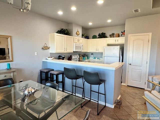 37 Torrey Pines Dr., Laguna Vista, TX 78578