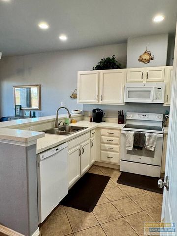 37 Torrey Pines Dr., Laguna Vista, TX 78578