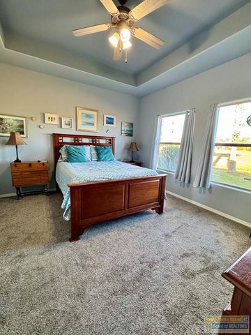 37 Torrey Pines Dr., Laguna Vista, TX 78578