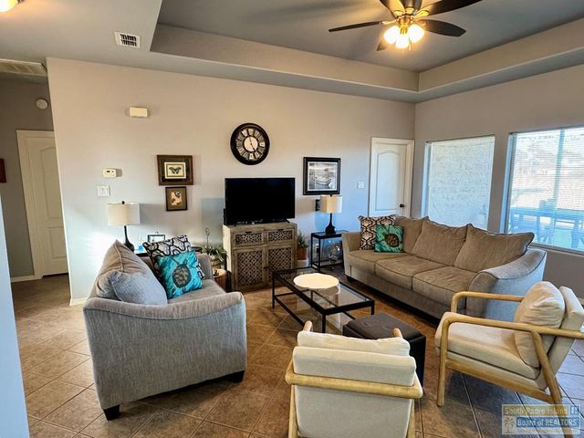 37 Torrey Pines Dr., Laguna Vista, TX 78578