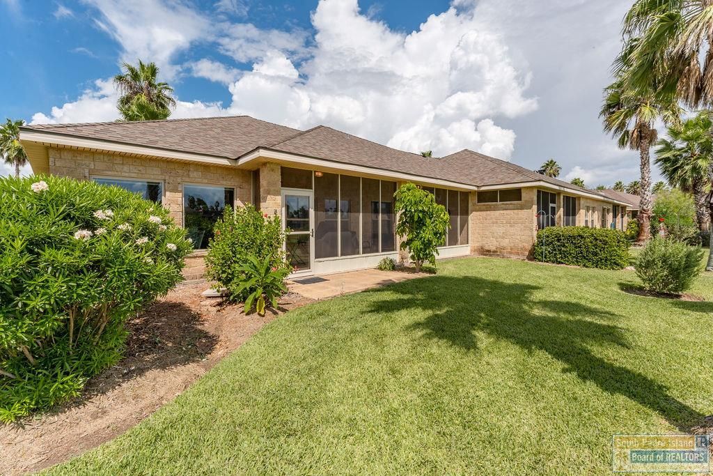 37 Torrey Pines Dr., Laguna Vista, TX 78578