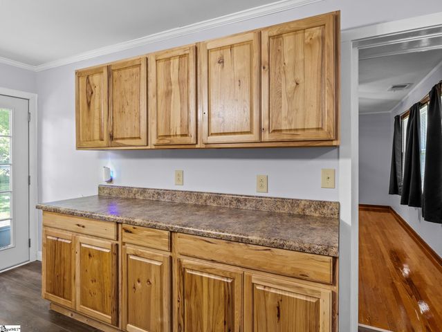 1125 Friendship Road, Seneca, SC 29678