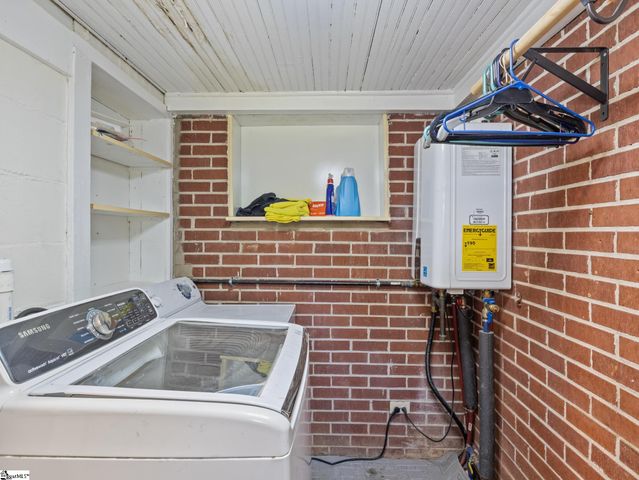 1125 Friendship Road, Seneca, SC 29678