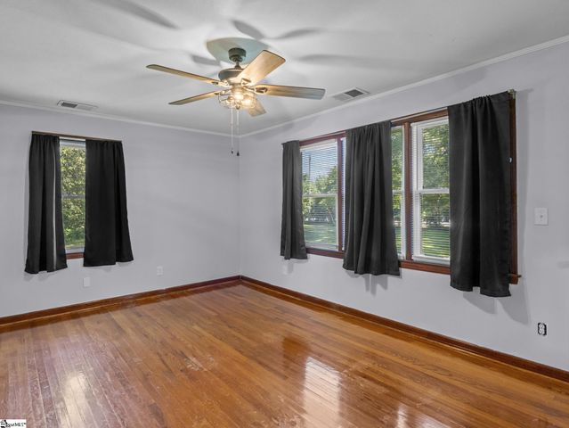 1125 Friendship Road, Seneca, SC 29678