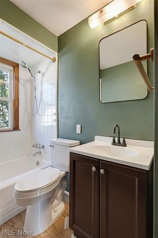 864 Lincoln Boulevard, Bedford, OH 44146