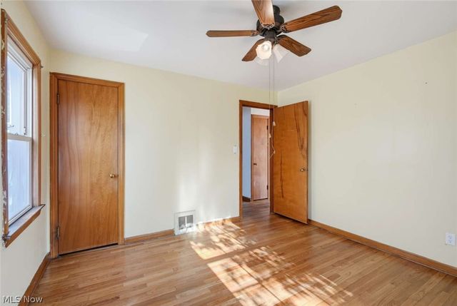 864 Lincoln Boulevard, Bedford, OH 44146