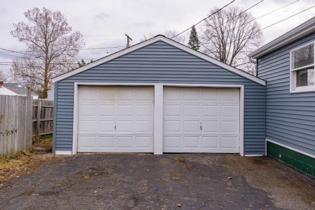 176 N 22nd Street N, Battle Creek City, MI 49015