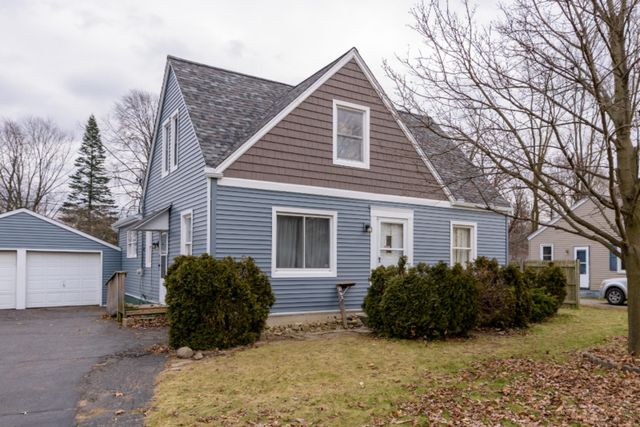 176 N 22nd Street N, Battle Creek City, MI 49015