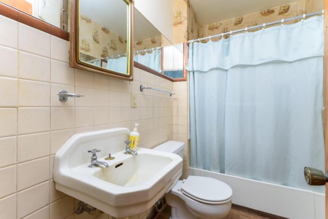 176 N 22nd Street N, Battle Creek City, MI 49015