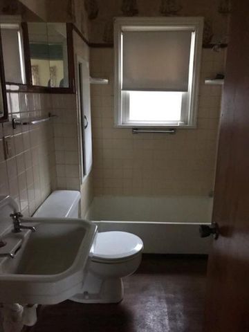 176 N 22nd Street N, Battle Creek City, MI 49015