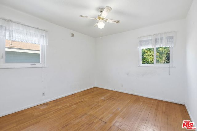 8001 Wentworth Street, Sunland, CA 91040