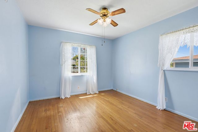 8001 Wentworth Street, Sunland, CA 91040