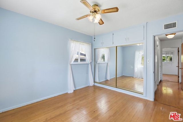 8001 Wentworth Street, Sunland, CA 91040