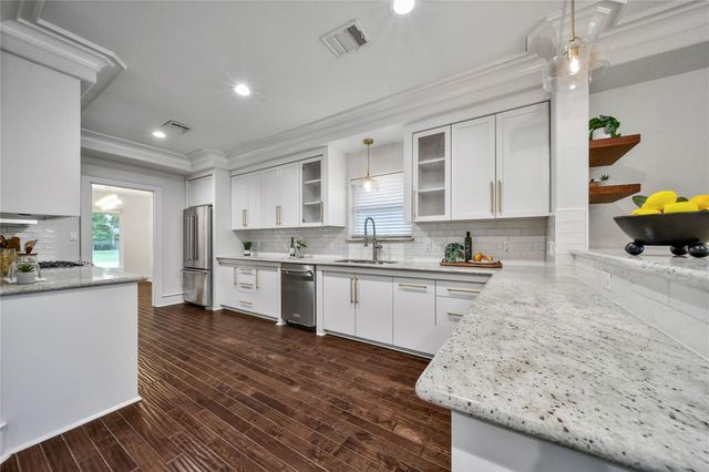 2102 Brimberry Street, Houston, TX 77018