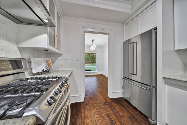 2102 Brimberry Street, Houston, TX 77018