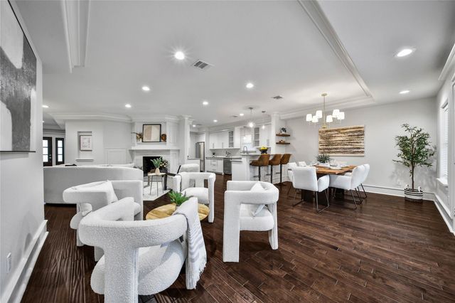 2102 Brimberry Street, Houston, TX 77018