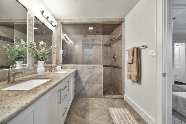 2102 Brimberry Street, Houston, TX 77018