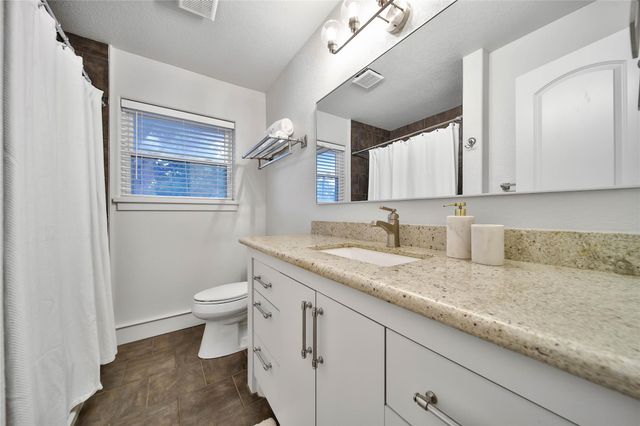 2102 Brimberry Street, Houston, TX 77018